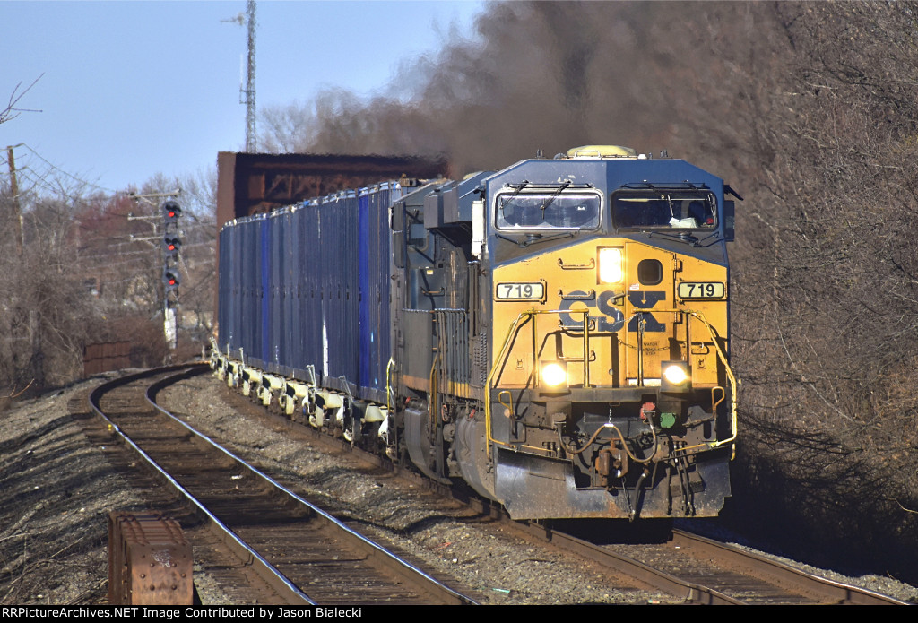 Lehigh Line separates from RVL Line.